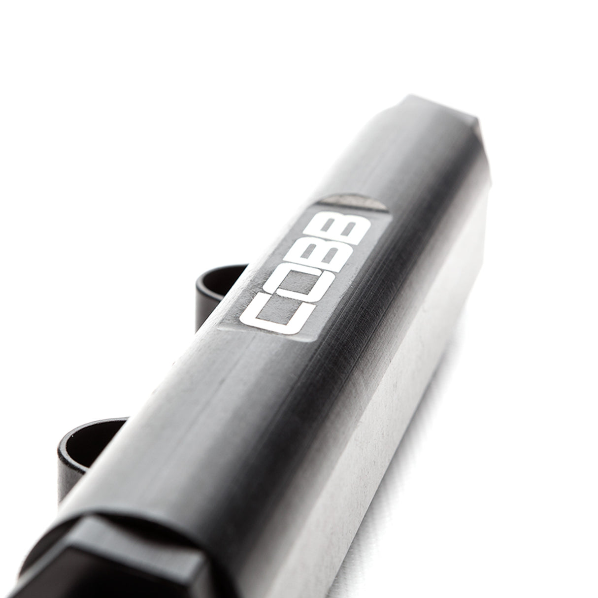 COBB Side Feed to Top Feed Fuel Rail Conversion Kit With Fittings (331260) | Subaru STI 2004-2006 / Forester XT 2004-2005 / Legacy GT 2005-2007 / Outback XT 2005-2007